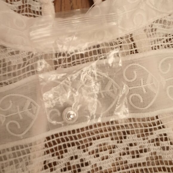 Free People Size L Cream Lace Top (NWT) - Picture 4 of 13